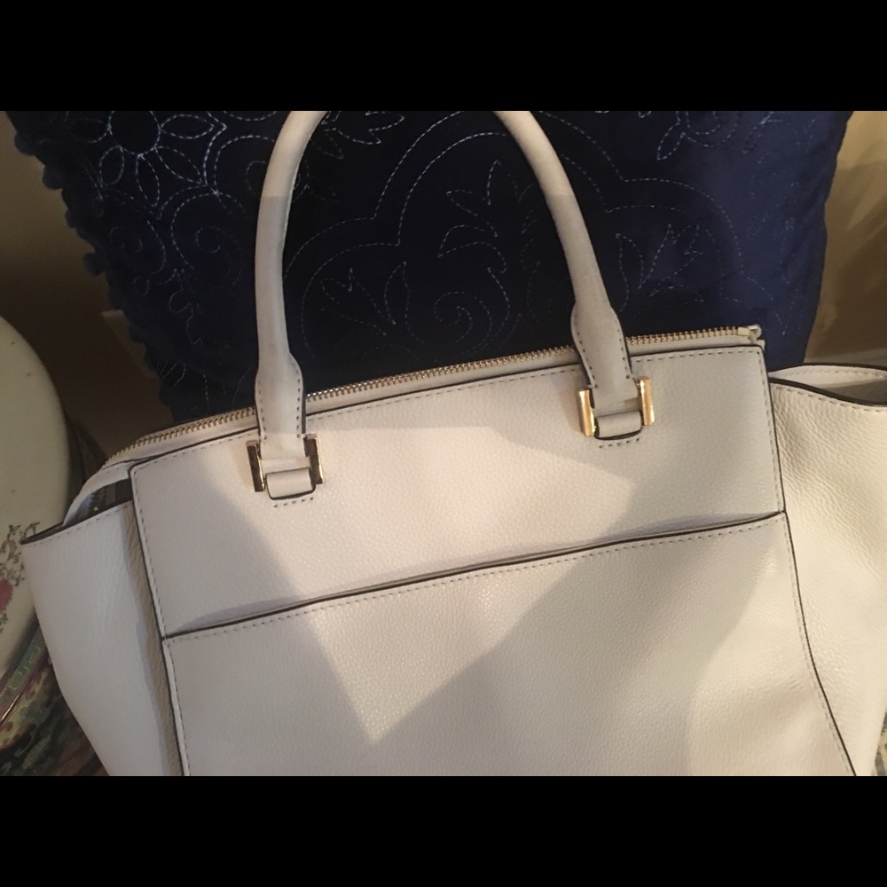 Purse...authentic! - Picture 5 of 6
